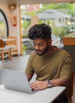Vivek M
